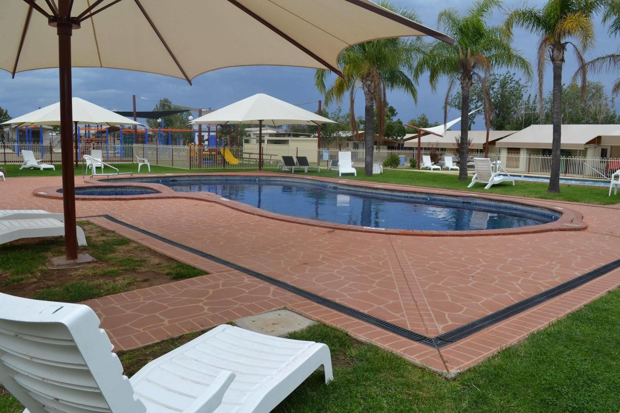 Sun Country Lifestyle Park Hotel Mulwala Exterior foto